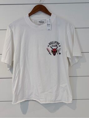 PacSun Stranger Things Hellfire Club Tee Eddie Munson Y2K Grunge NWT S